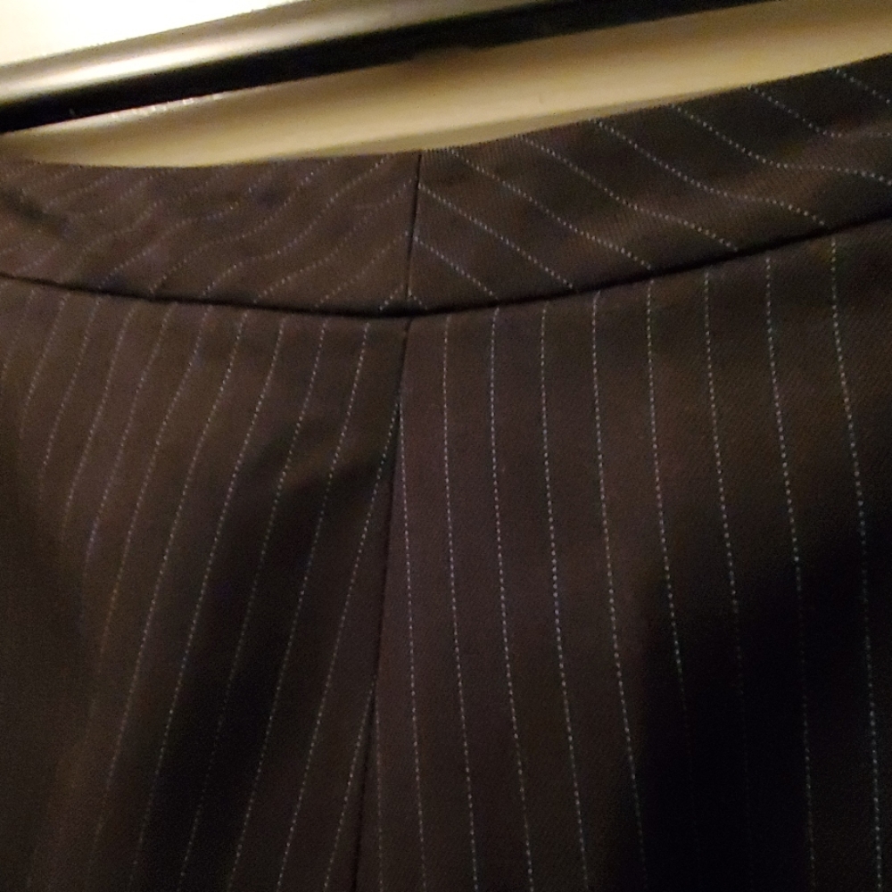 Le Suit fully lined dress pants. 10 petite